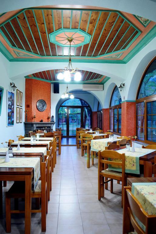 Hotel Faraggi Kleidonia Exterior photo